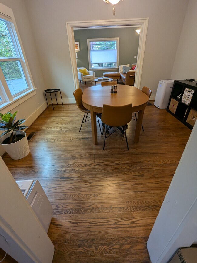 Building Photo - 1974 SE 24th Ave