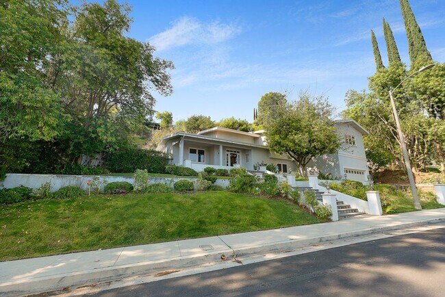 Building Photo - 17232 Quesan Pl