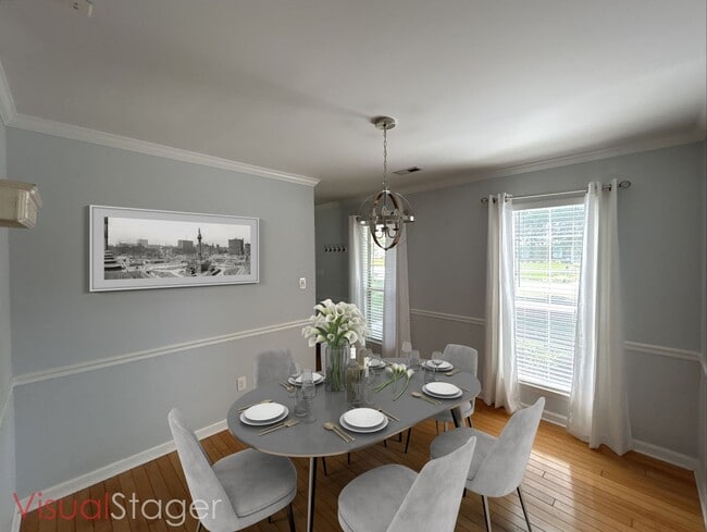 Building Photo - T.R. Lawing Realty Property