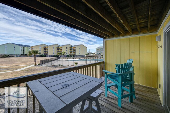 Building Photo - FURNISHED OFF-SEASON MONTHLY RENTAL NOW AVAILABLE