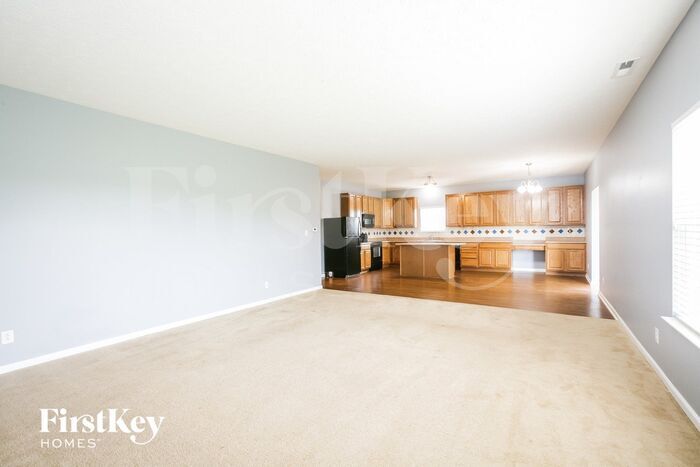 Building Photo - 17164 Tilbury Way