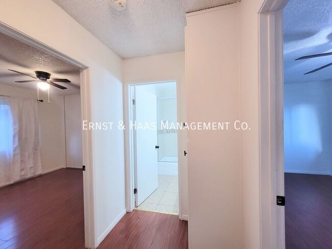 Building Photo - 725 Coronado Ave