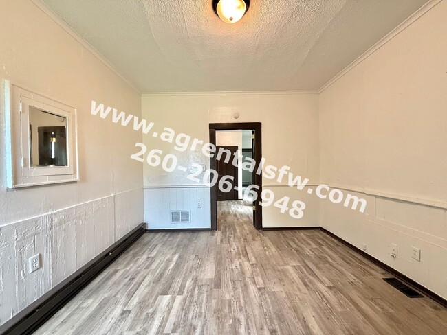 Building Photo - 3 Bedroom House - Section 8 OK!