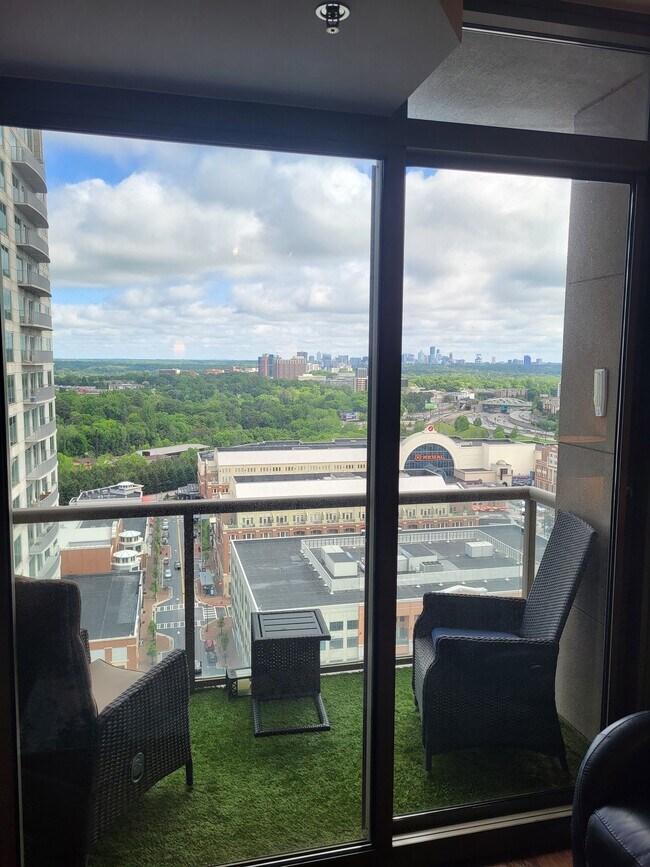 Building Photo - 270 17th St NW