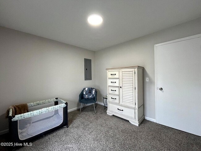 Building Photo - 5721 Randleman St