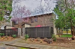 Building Photo - 1701 Cedar Chase Ln NE