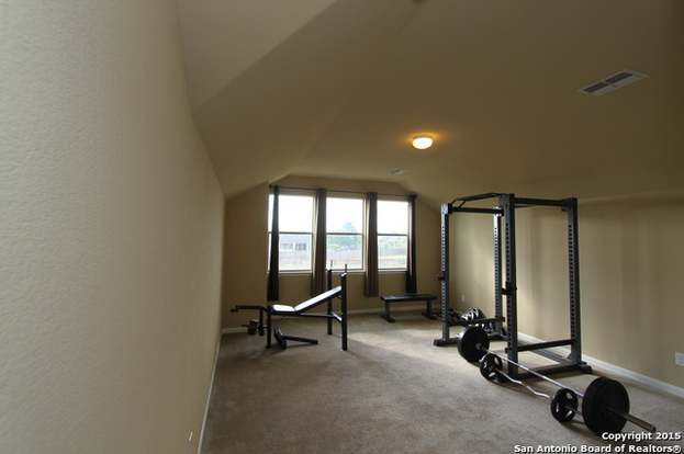 Building Photo - 398 Pecan Meadows