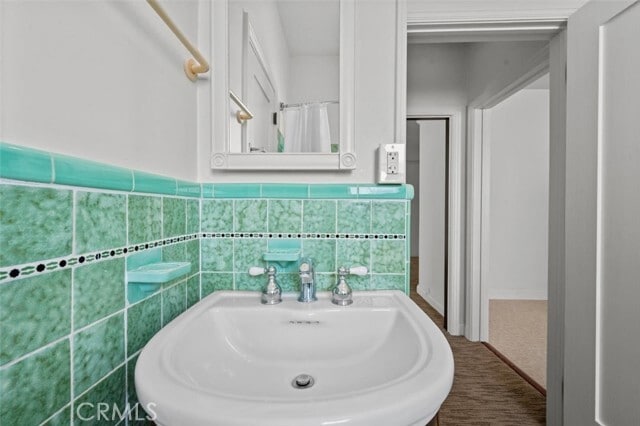 Building Photo - 1530 Miramar Dr