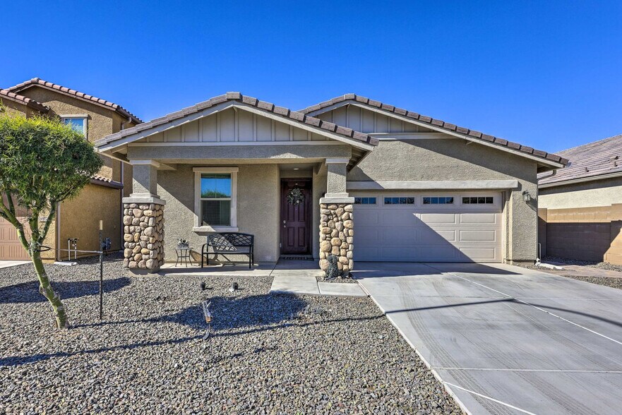 Building Photo - 6808 N 86th Ln