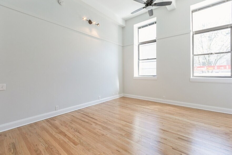 Building Photo - 1017 Jefferson St