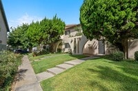 Building Photo - Beautiful UTC Townhome with Private Patio,...