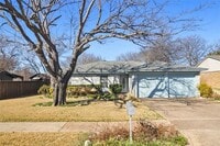 Building Photo - 1216 Patrick St