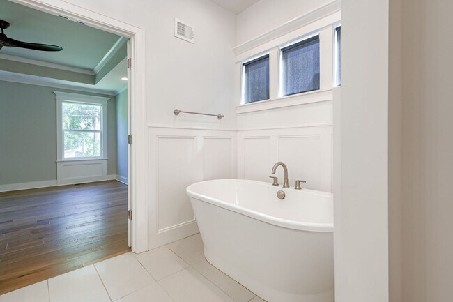 Building Photo - {4620} James Engle Custom Home built in 20...