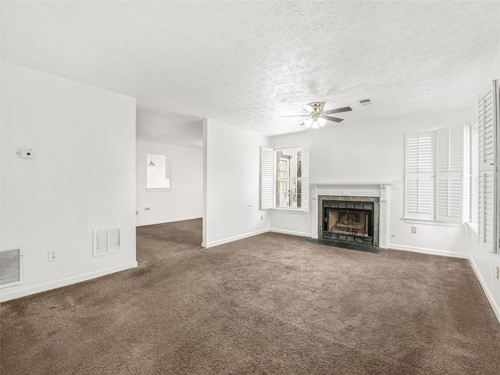 Building Photo - 3920 Sidney Lanier Blvd