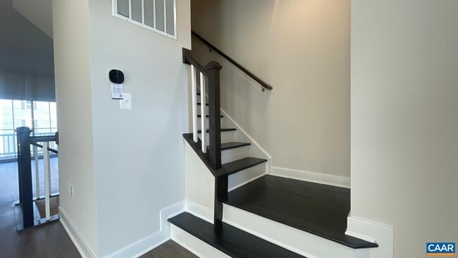 Building Photo - 5027 Orchid Bnd