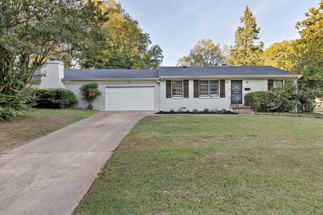 Primary Photo - 5270 Edenshire Ave