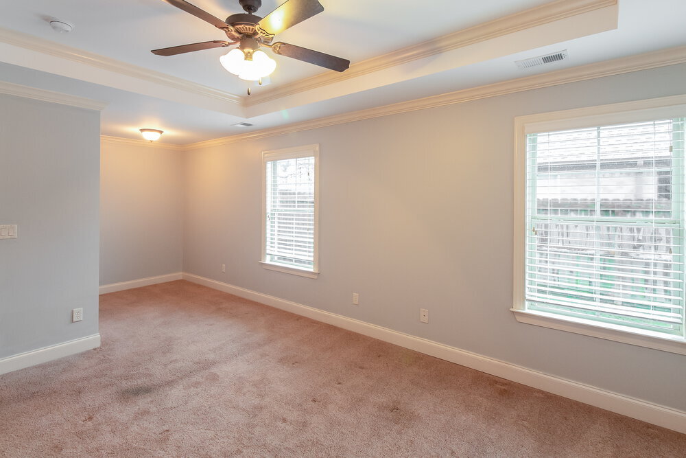 Building Photo - 3145 Pinetree Loop N