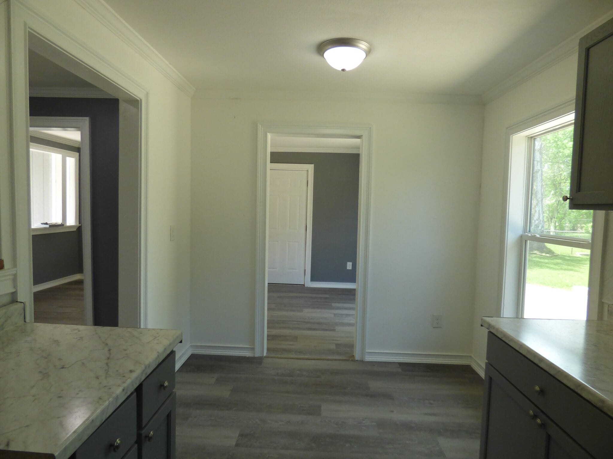 Building Photo - 1030 Clairmont Dr