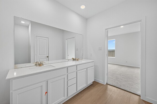 Building Photo - 28623 Great Saddle Trl