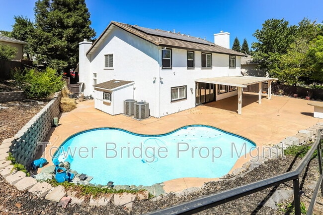 Building Photo - 1518 Southridge Ct