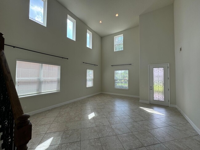 Building Photo - VillageWalk at Lake Nona ~ Gorgeous 4 bed/3 bath Executive Home!
