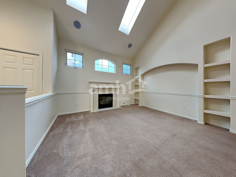 Building Photo - 28018 151st Pl SE