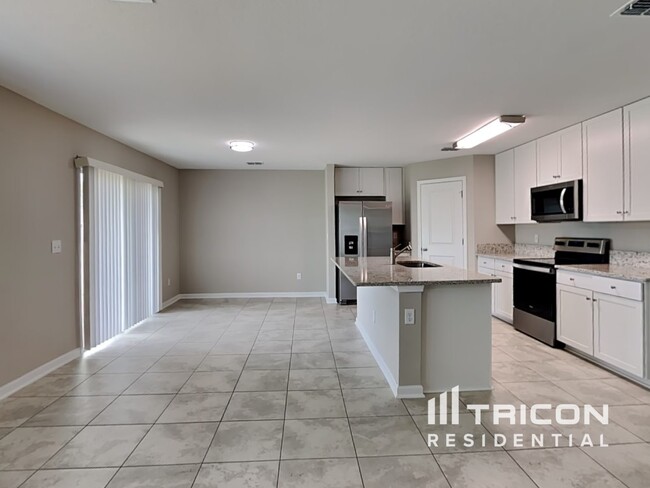 Building Photo - 86 Raphael Ln