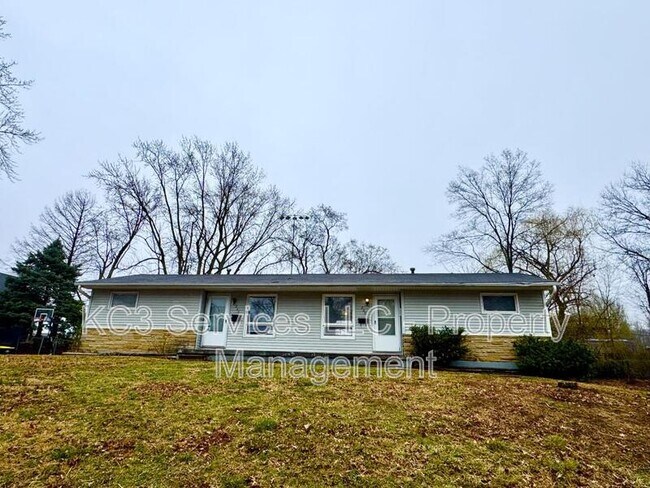 Building Photo - 200 NW 22nd St