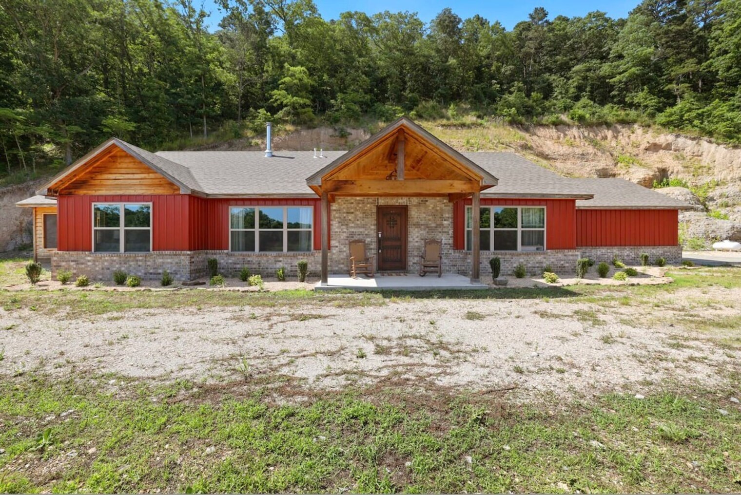 Building Photo - 468581 E 599 Rd