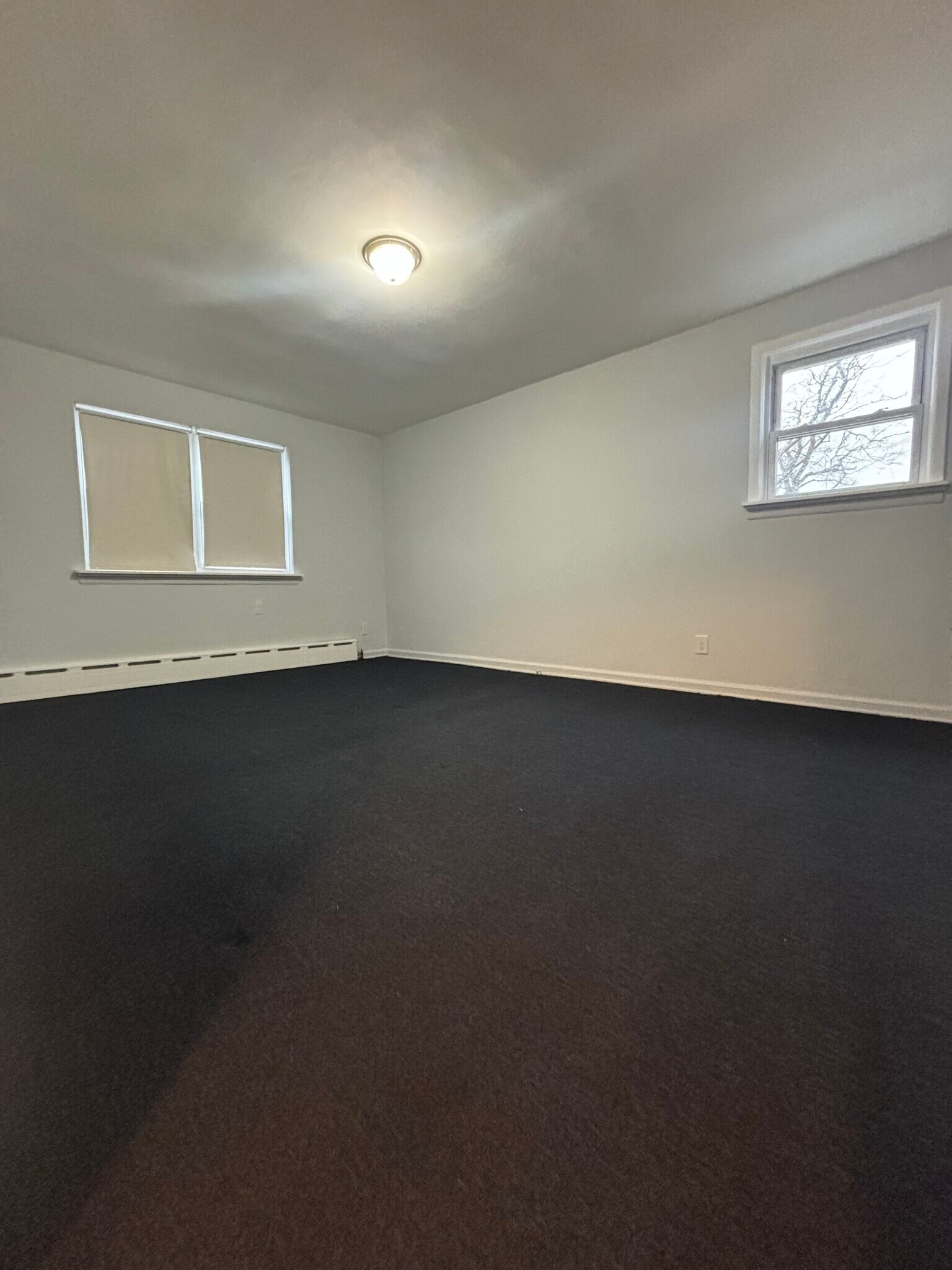 Building Photo - 2090 Bragg St