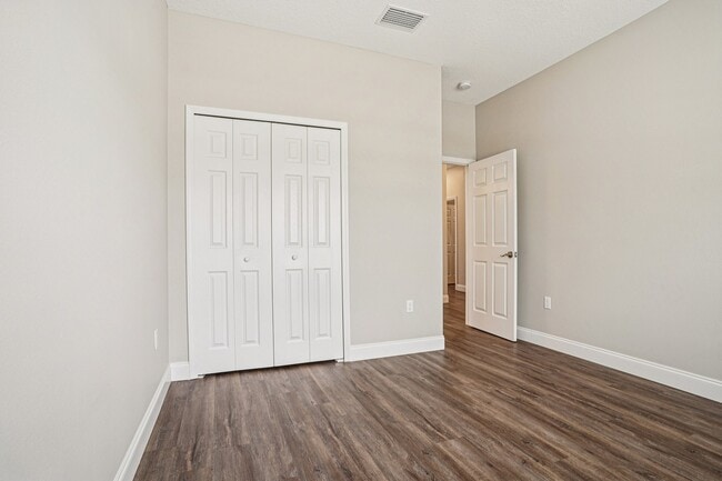 Floorplan - Eleven Oaks