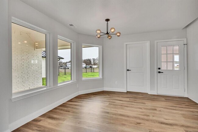 Building Photo - 157 Country Pl Ln