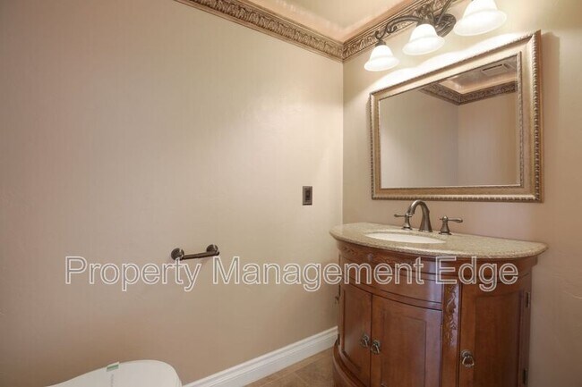 Building Photo - 30352 Sierra Madre Dr