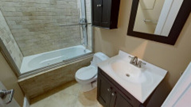 Building Photo - Renovated Bay Village  2 Bed on Cortes Street for June 1st