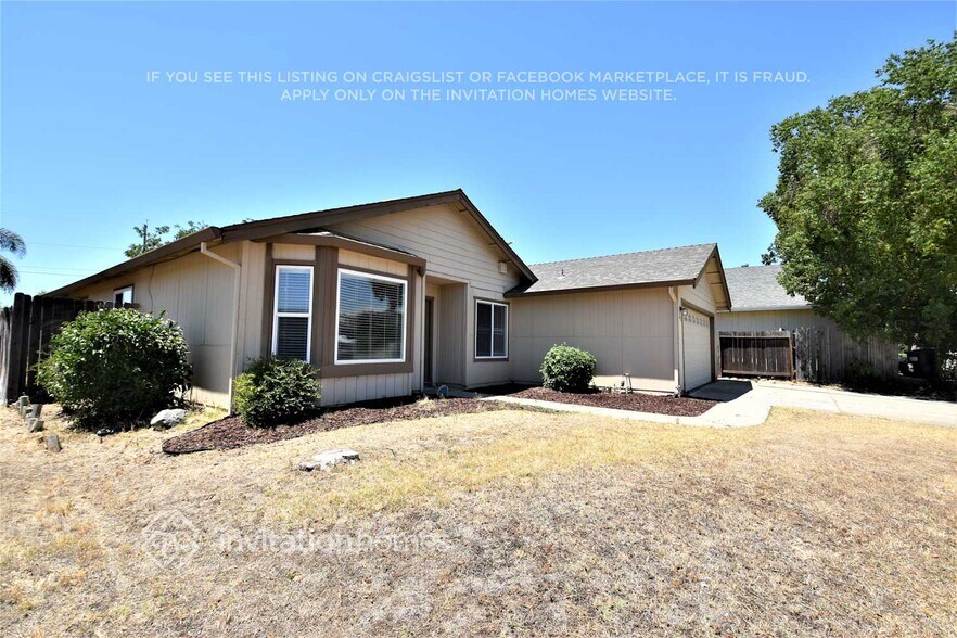 Building Photo - 7632 Harmony Oaks Way