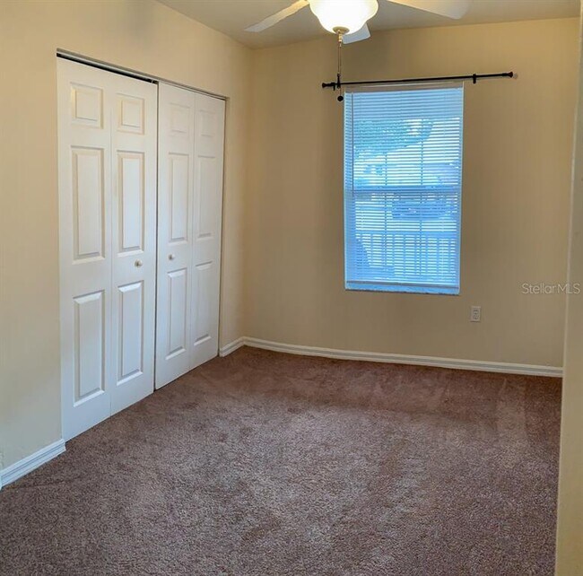 Building Photo - 3901 SW 27th St