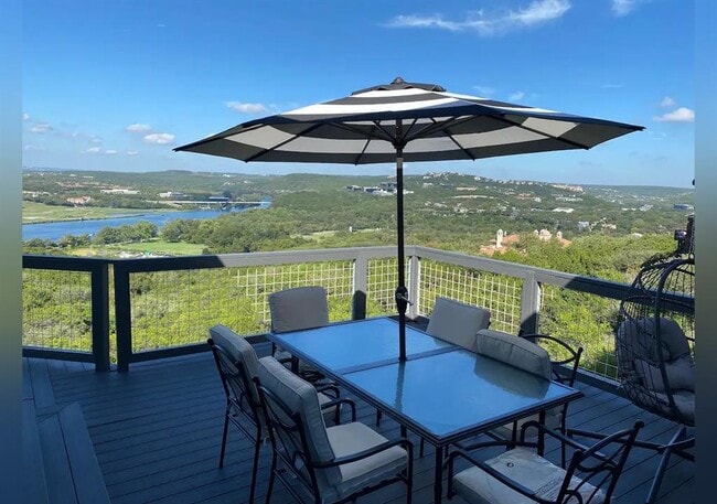 Building Photo - 5924 Lookout Mountain Dr