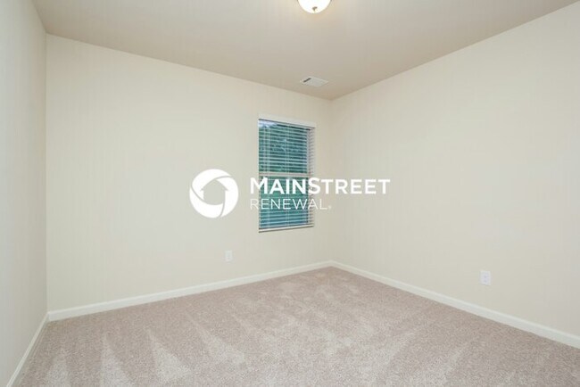 Building Photo - 4 Bedroom Pet-Friendly Home in Pendergrass, GA with Main Street Renewal