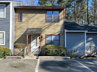Building Photo - 2146 Charles St