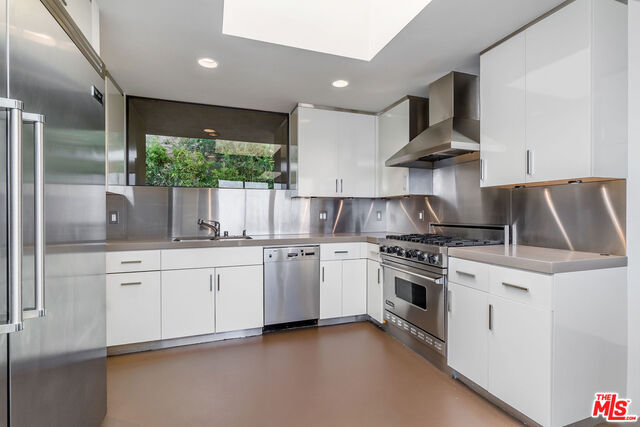 Building Photo - 9115 Cordell Dr