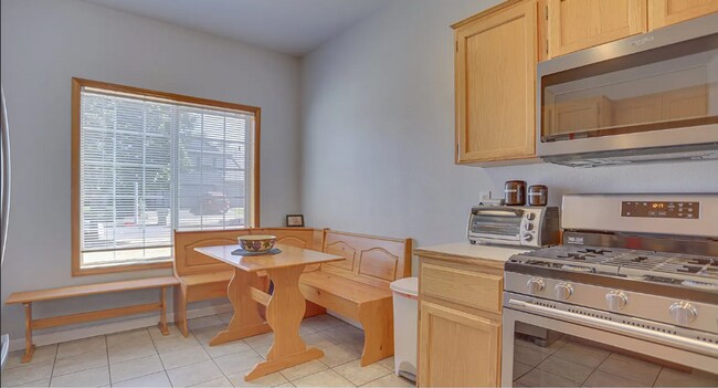 Building Photo - This Immaculate Single Level Ranch Home is a Must See!