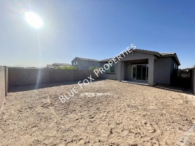 Building Photo - 10692 W Dickerson Dr