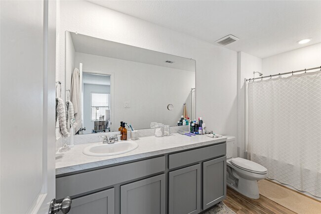 Building Photo - 24206 High Country Dr