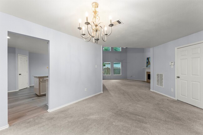 Building Photo - 11745 Logan Ridge Dr