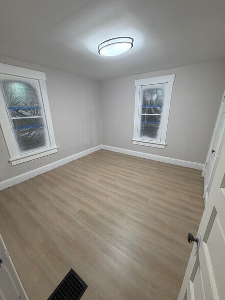 Bedroom 2 - 551 Wilson Ave