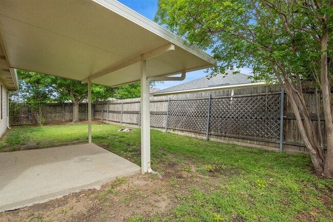 Building Photo - 536 Del Mar Dr