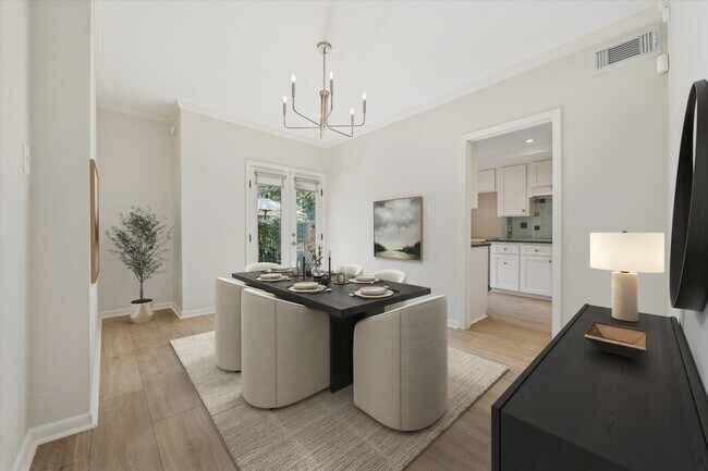 Building Photo - 4710 Post Oak Timber Dr