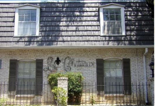 Primary Photo - Les Chateaux Townhomes