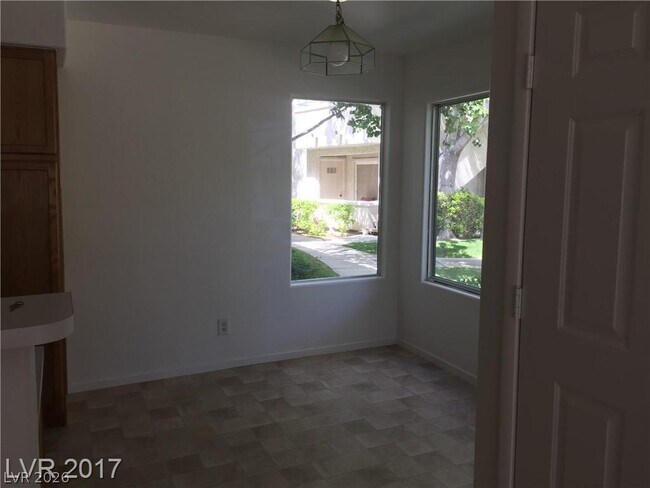 Building Photo - 3095 Casey Dr