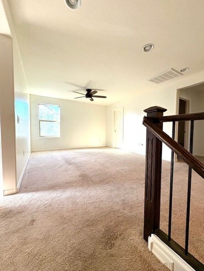 Building Photo - Stunning 2 story home in Oro Valley!!